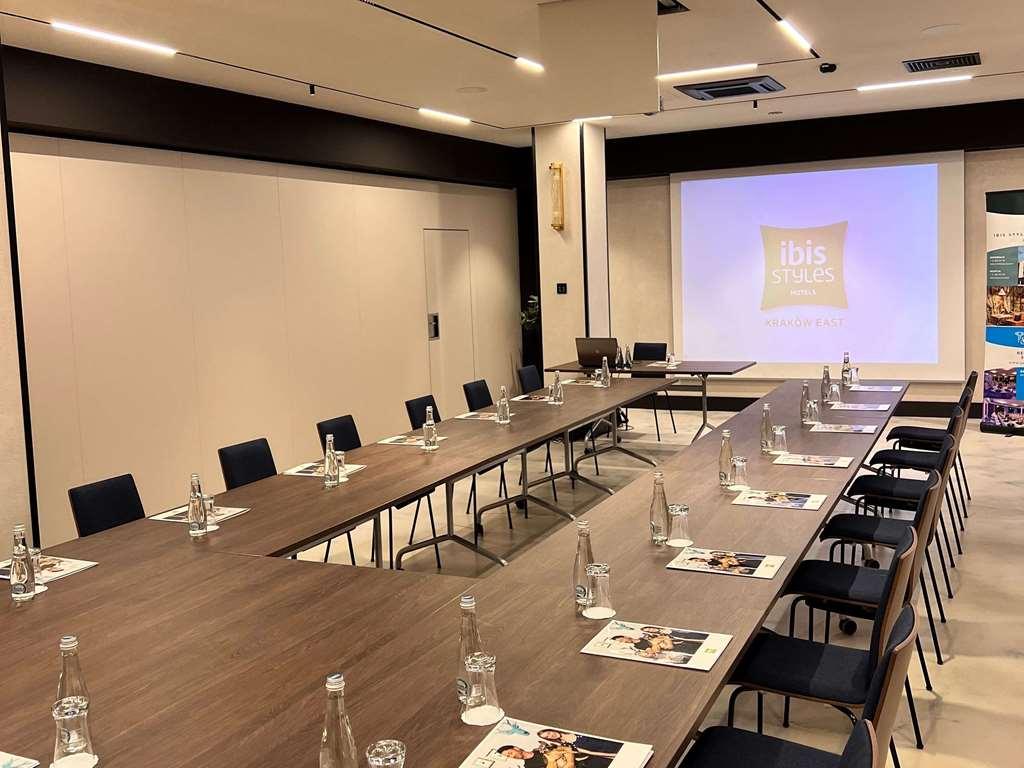 ibis Styles Kraków East Hotel Instalações foto